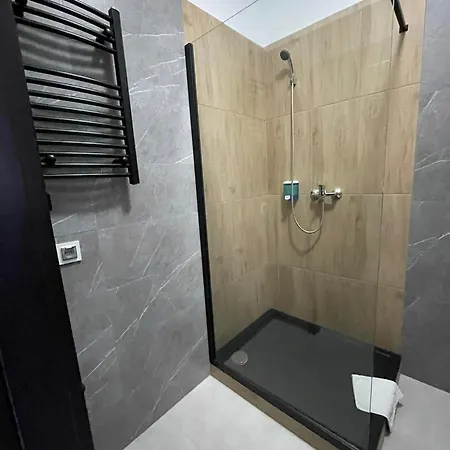 Oda ve Kahvaltı Stary 4*