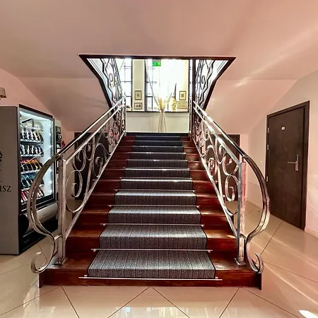 Stary Bed & Breakfast 4*